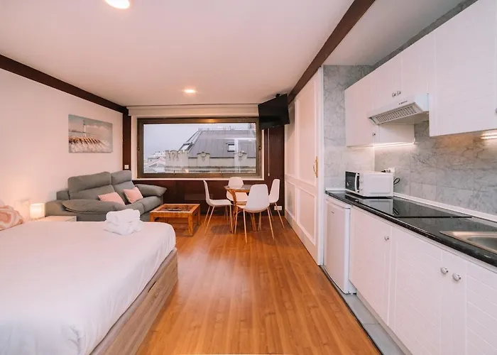 Estilo Y Calidez En El Centro By 比戈